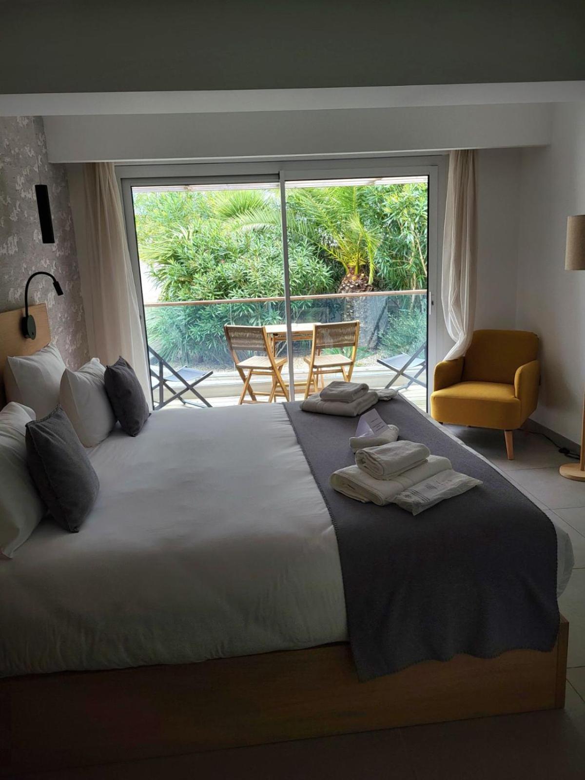 Hotel L'Albatros Saint-Trojan-les-Bains Zewnętrze zdjęcie